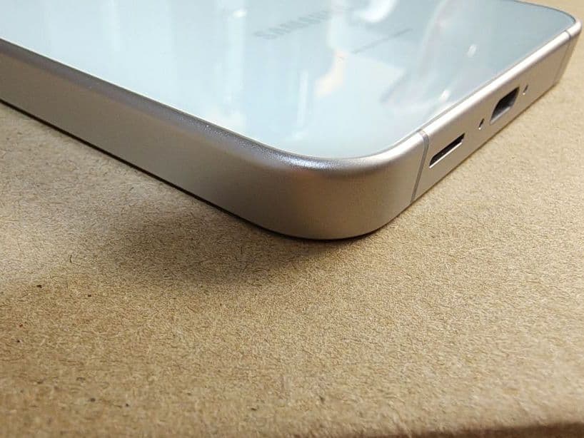 ほぼ未使用 Galaxy S24 FE 128GB ミント