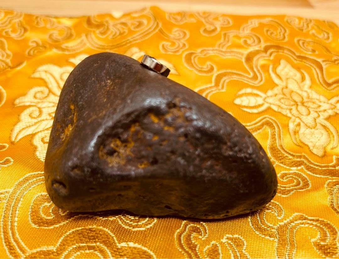 .宇宙パワー強鉄隕石 石質隕石宇宙パワー 不思議の石鉄隕石アンティーク