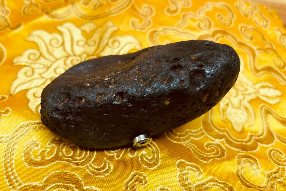 .宇宙パワー強鉄隕石 石質隕石宇宙パワー 不思議の石鉄隕石アンティーク