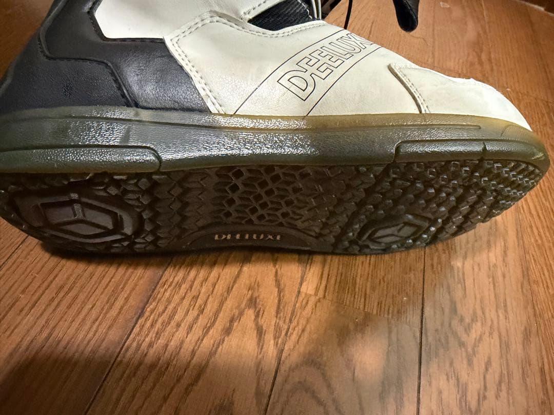 DEELUXE TEAM ID 26.5 インナーは新品未使用のアタリブーツ