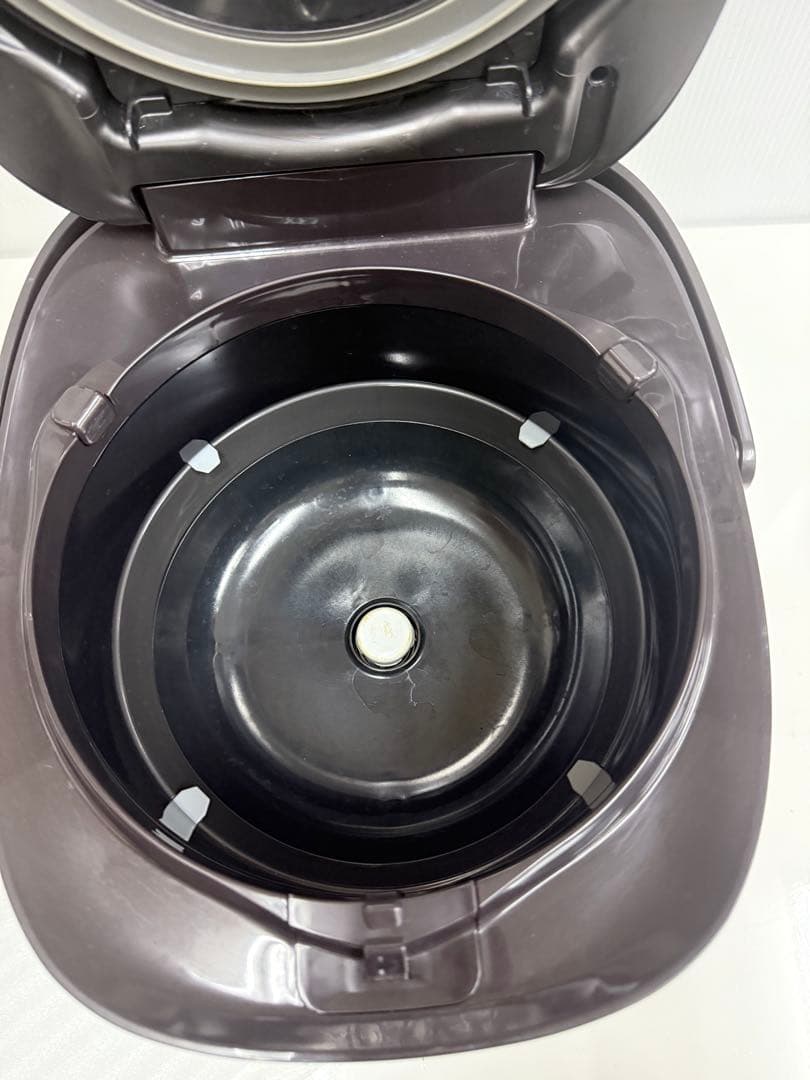 TOSHIBA 真空圧力IH ジャー炊飯器RC-10VRVE3 2023年製