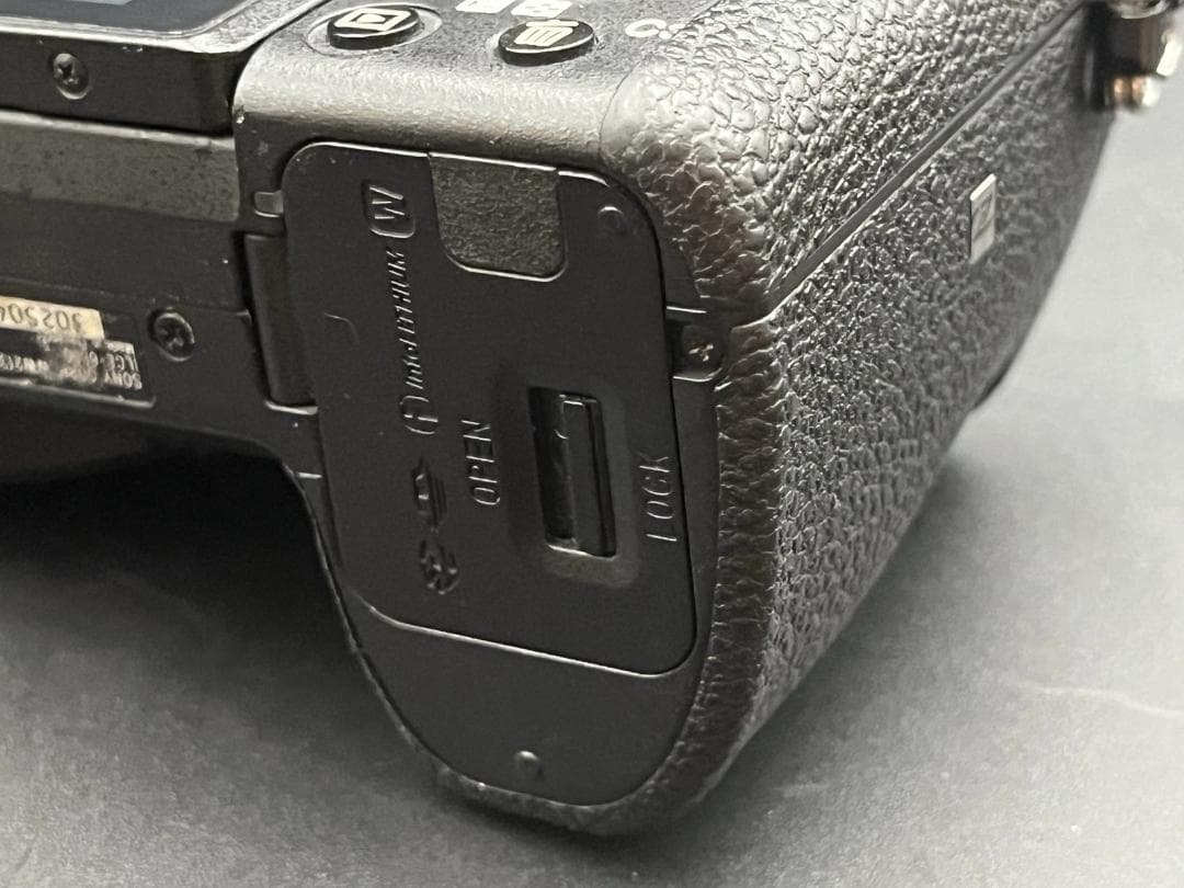 Sony ソニー α6500 ボディ ILCE-6500