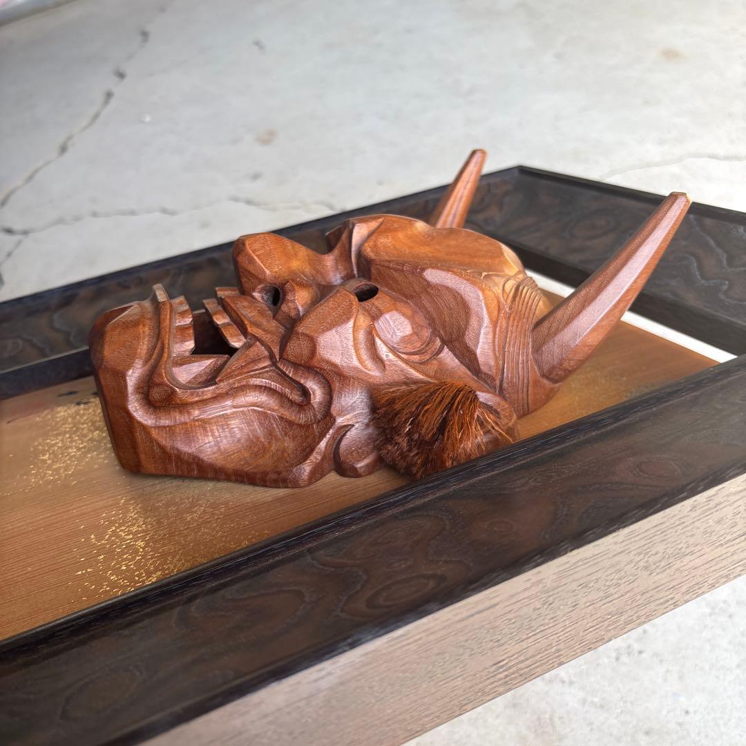 木製 能面 毛飾り付き 作家サイン入り般若