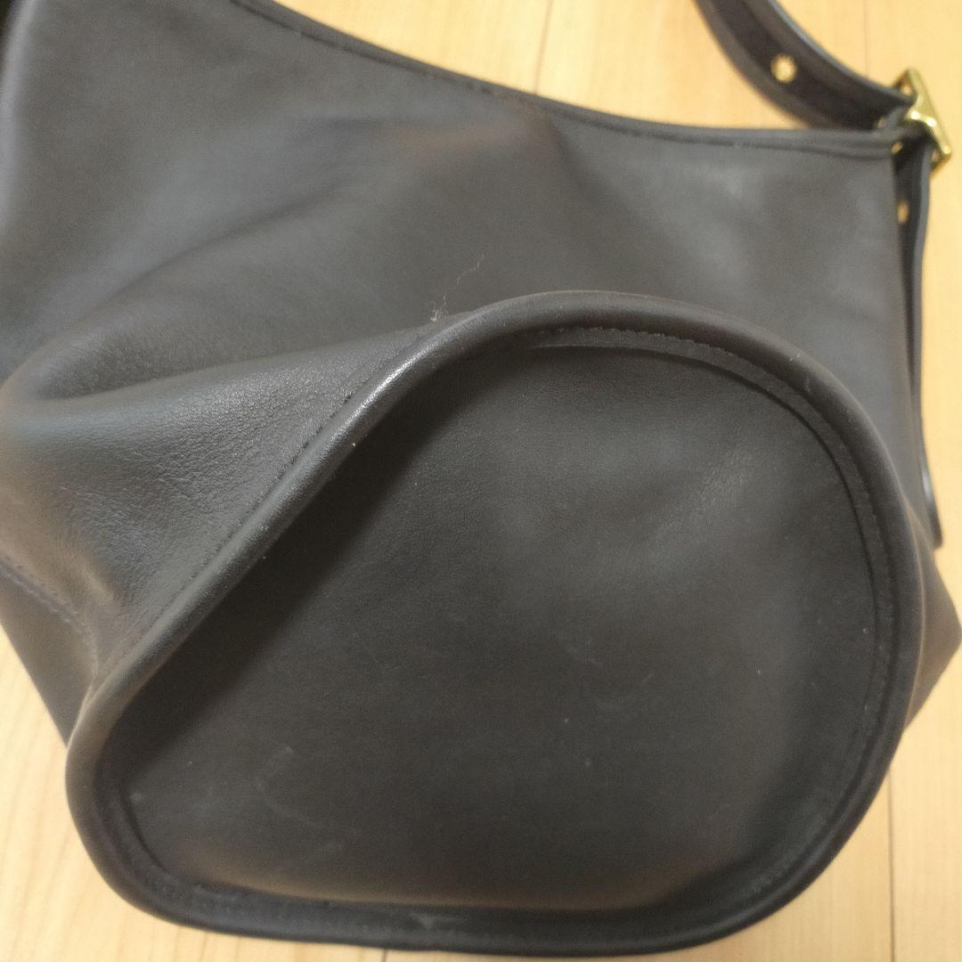 新品未使用　コーチ　オールレザー　ショルダーバック