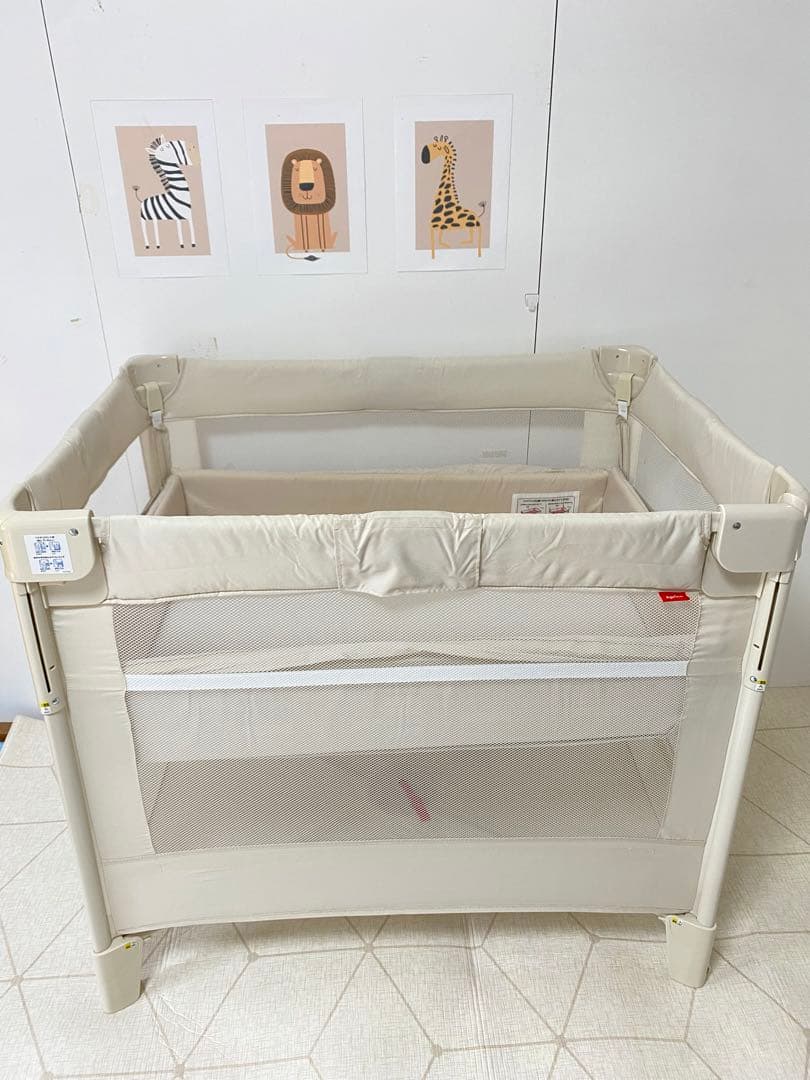 【値下げ】アップリカ　ココネルエアー　ベビーベッド
