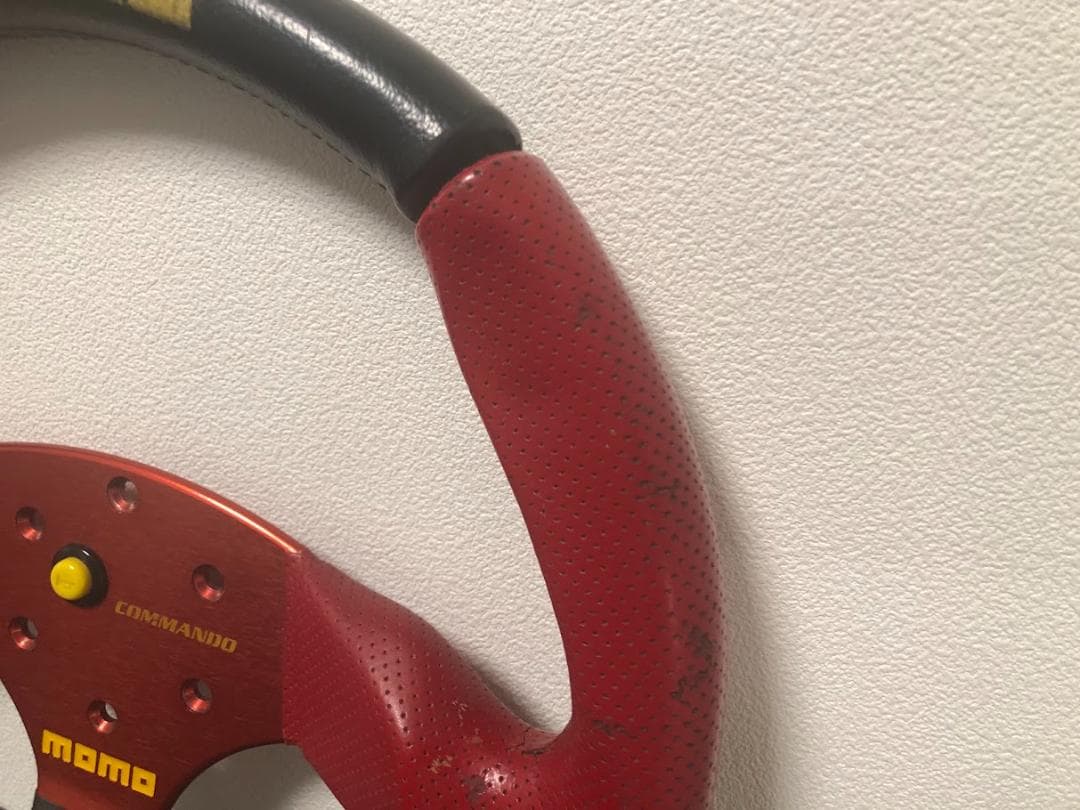 MOMO モモ COMMANDO ステアリング