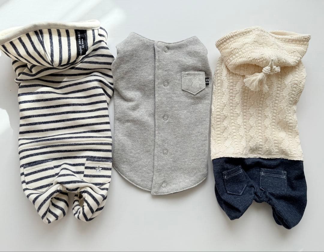 Bページでございます　ダックスフンド　オーダー　犬服　ロンパース