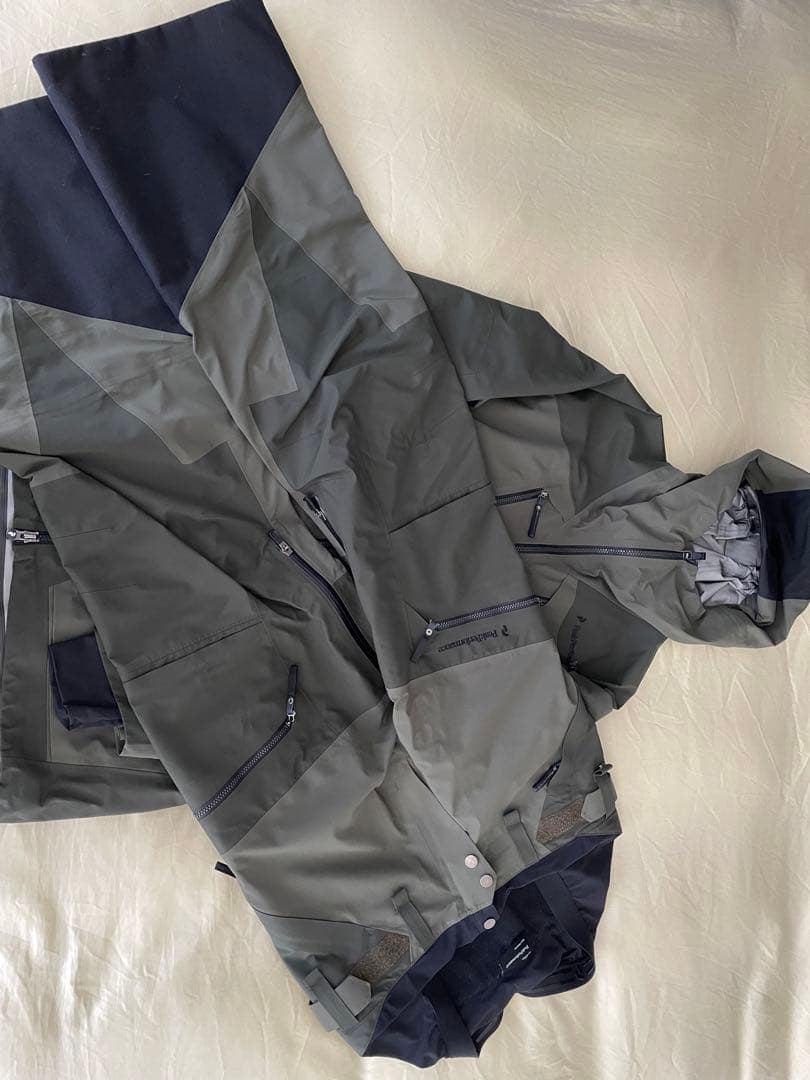 スキー PeakPerfomance HeliverticalJacet M