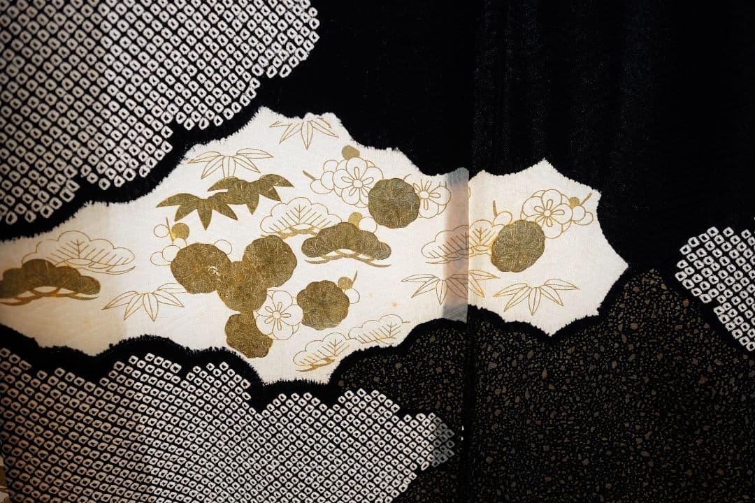 サラ　アンティーク振袖　豪華黒絞り　刺繍　振袖+長襦袢