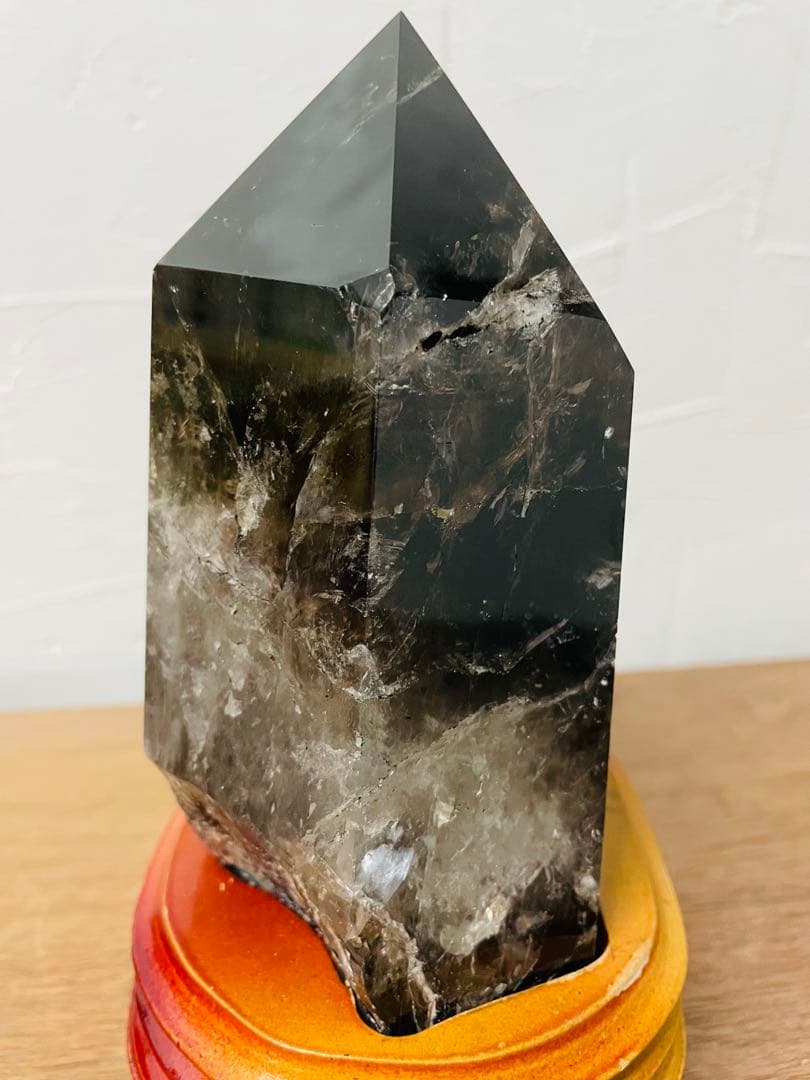 煙水晶 スモーキークォーツ 六角柱 約20cm 台座付き