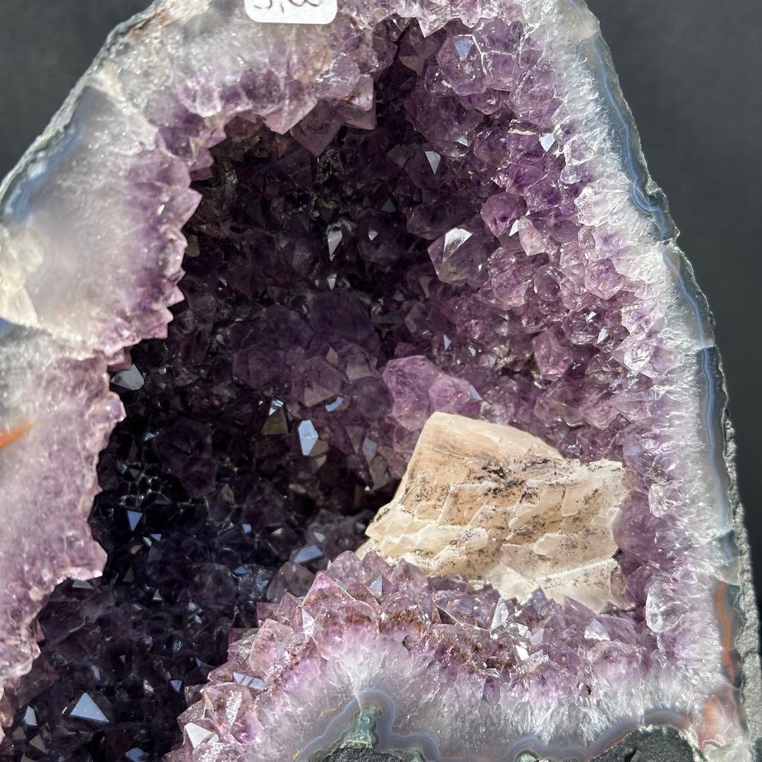 天然石 タイチンルチルクォーツ共生アメジストのドーム　置物G.80