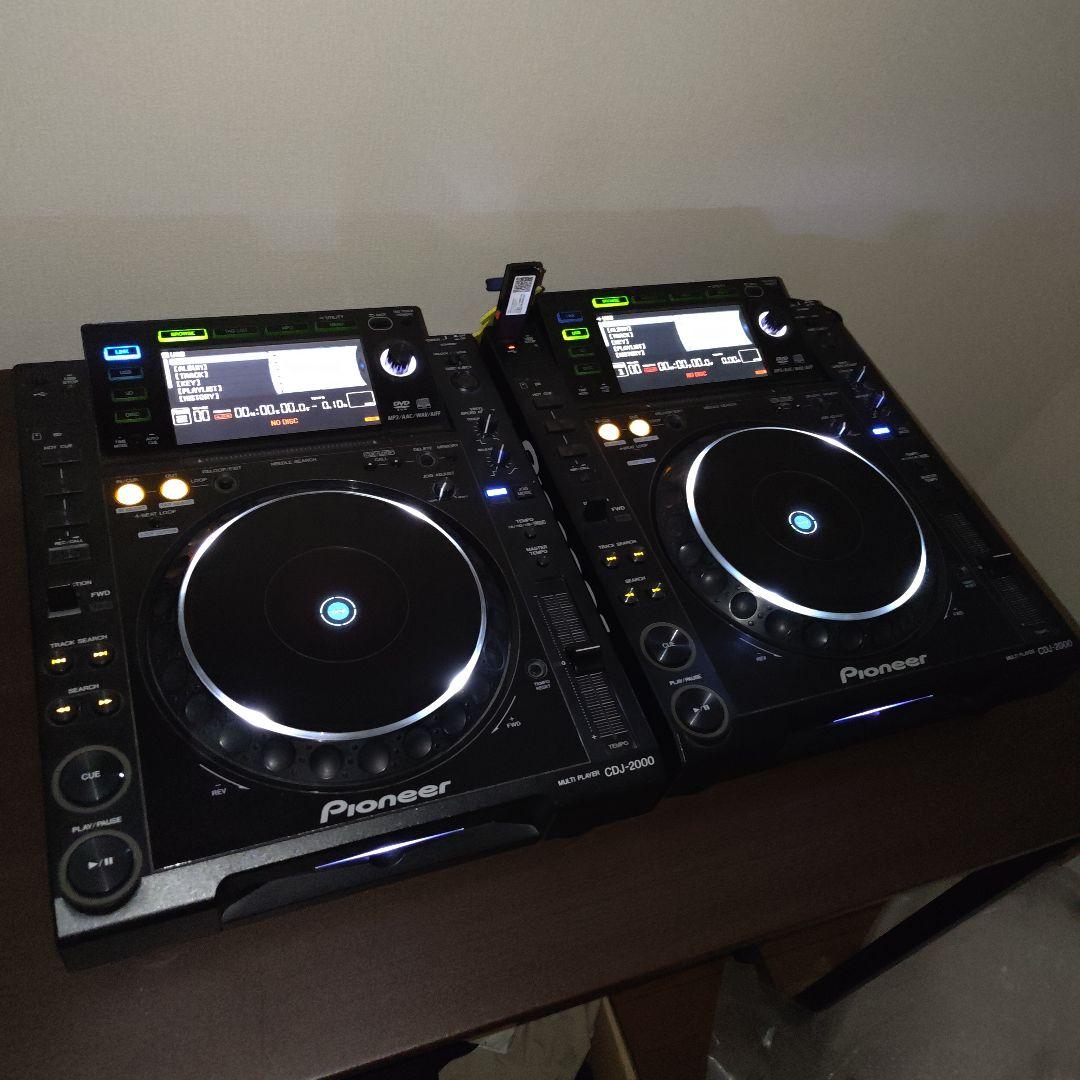 Pioneer CDJ-2000 2台