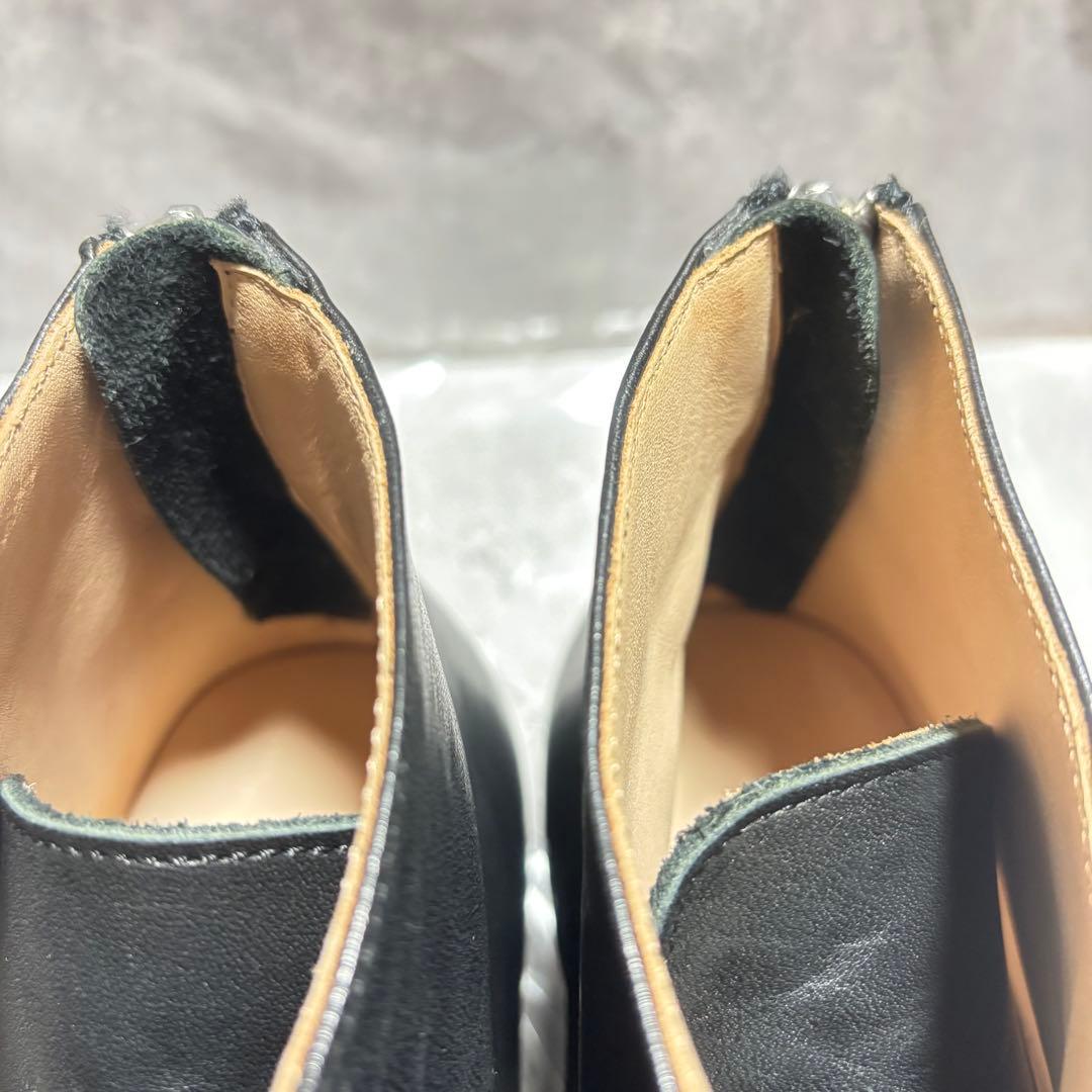 IRU 6ホール バックジップ チャッカブーツ ホースレザー