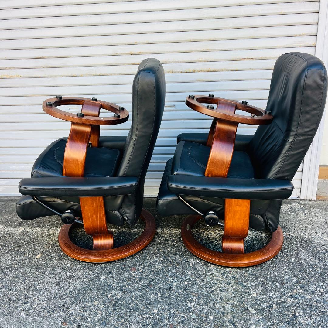 エコーネスEKORNESリクライニングチェアとオットマン　2点セット