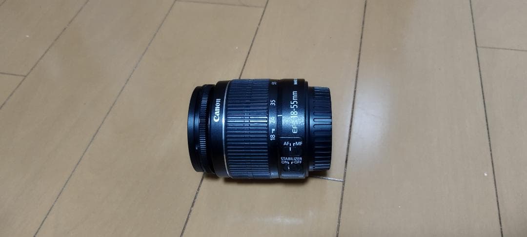 Canon EOS Kiss X50 レッド(ボディ)　レンズキット