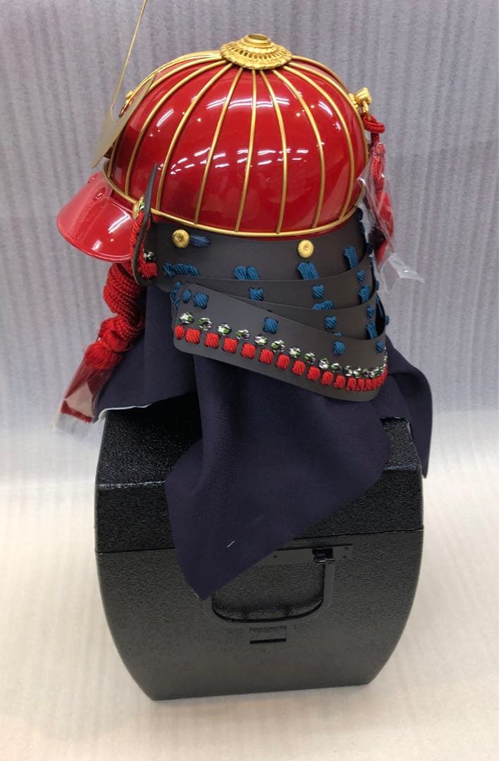 ニ武将samurai 赤備えトンボ　三日月兜　armor 五月人形