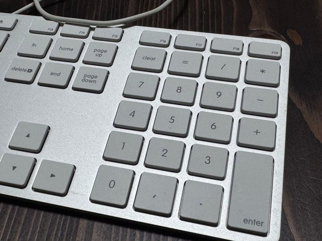 Apple iMac 21.5inch 2012Late 本体 キーボード付き