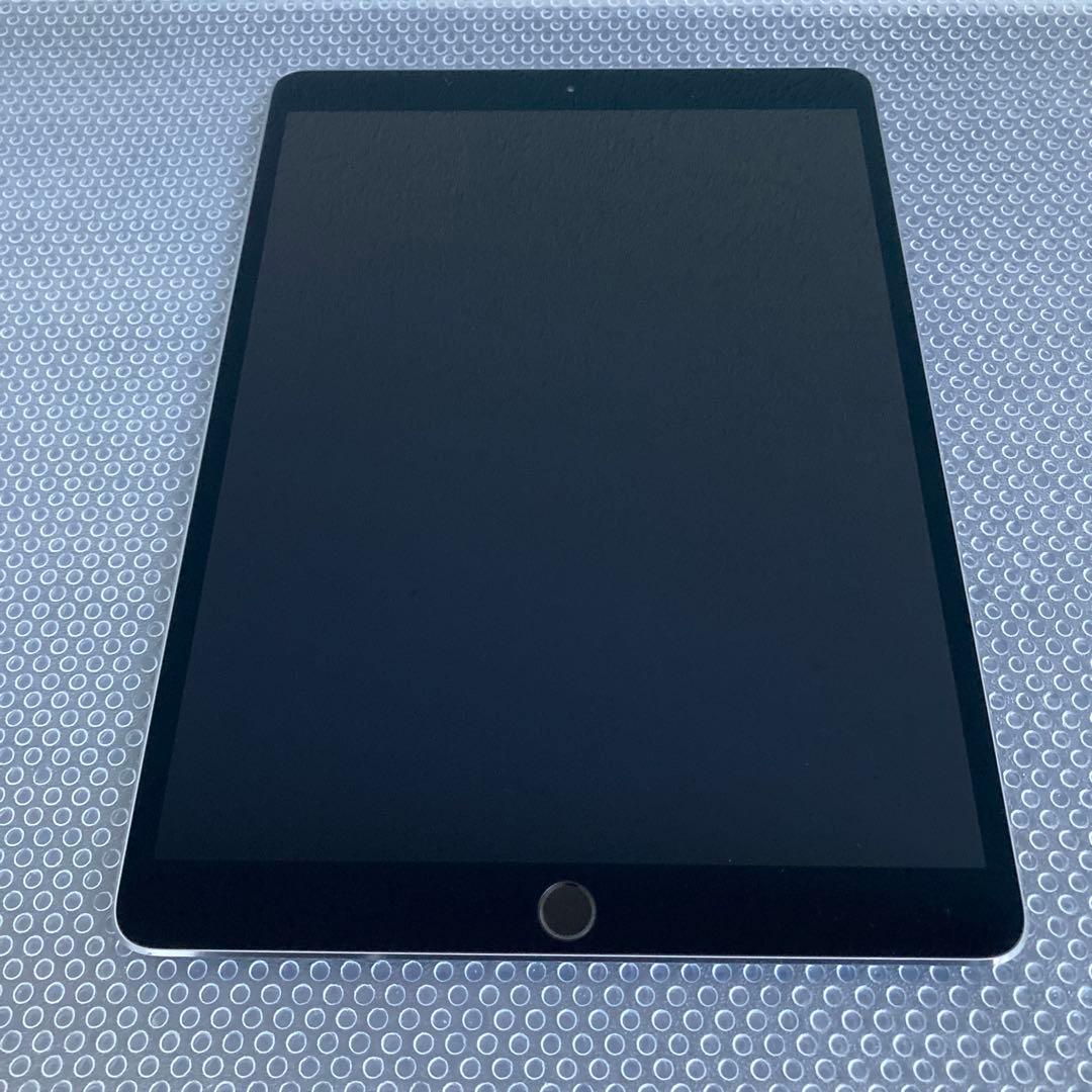 772 外観美品☆電池ほぼ新品☆iPad Pro 64GB 10.5インチ☆