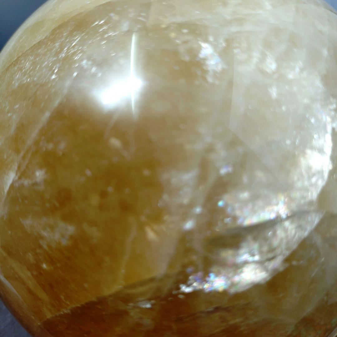 【割引大特価】ハニーカルサイト　丸玉　スフィア2.6Kg　木製台座付き　②