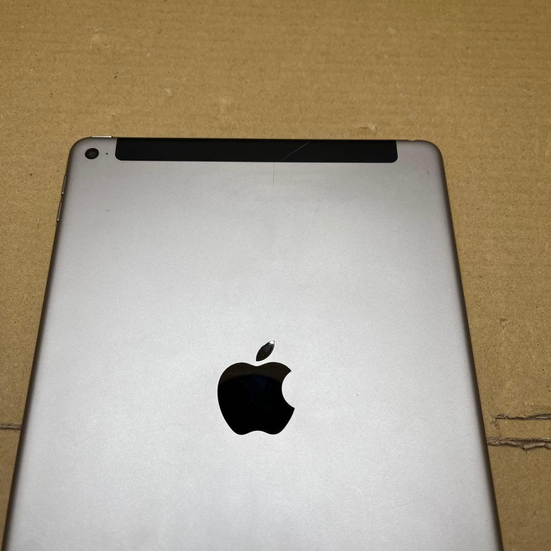 訳ありiPad Air 2 Wi-Fi + Cellular 32GB シルバー