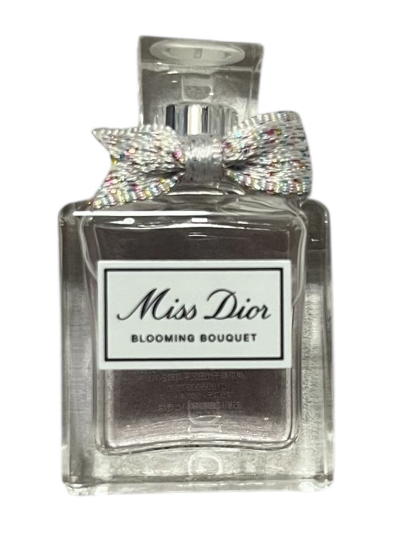 CHRISTIAN DIOR モンテーニュコフレ新品未使用　即購入ok