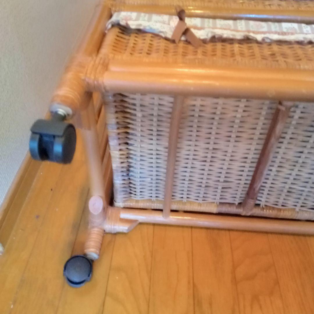 ​ラタン 籐 チェスト 4段 バスケットワゴン キャスター付 花柄カバー 収納