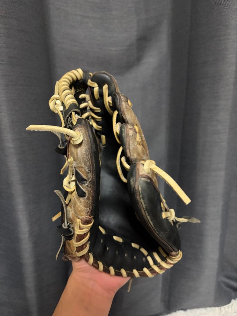 ZETTプロステイタス 硬式オーダー内野手用グローブ 即戦力‼️良型‼️佐藤印あり