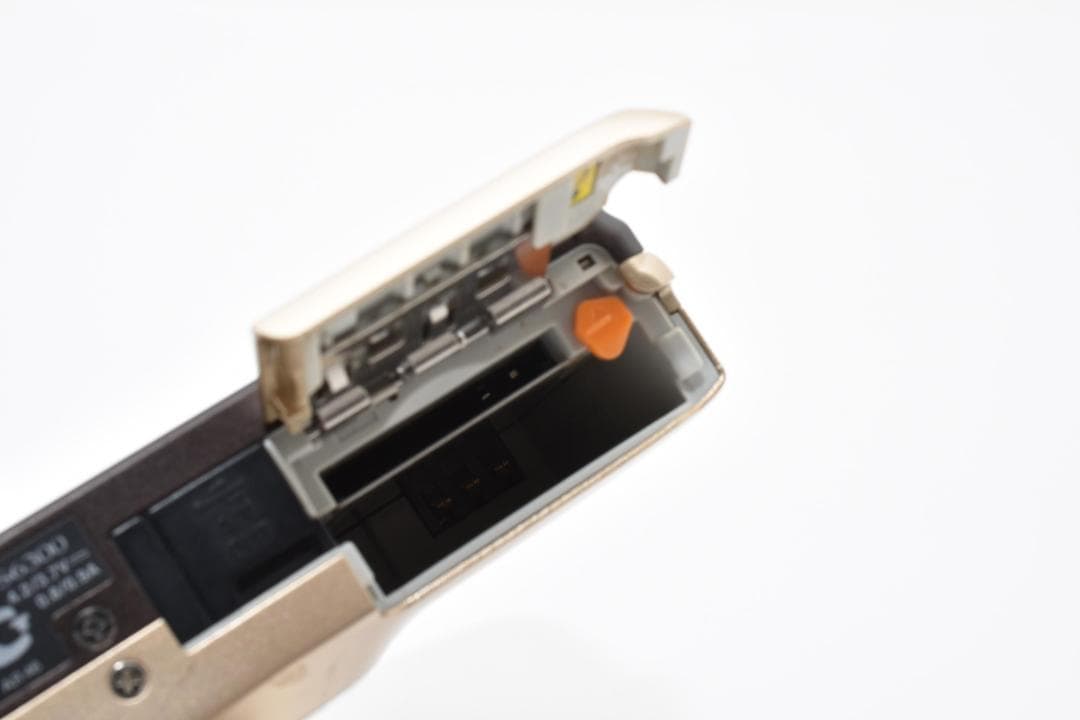 【極美品/希少ゴールド】Nikon COOLPIX S6300