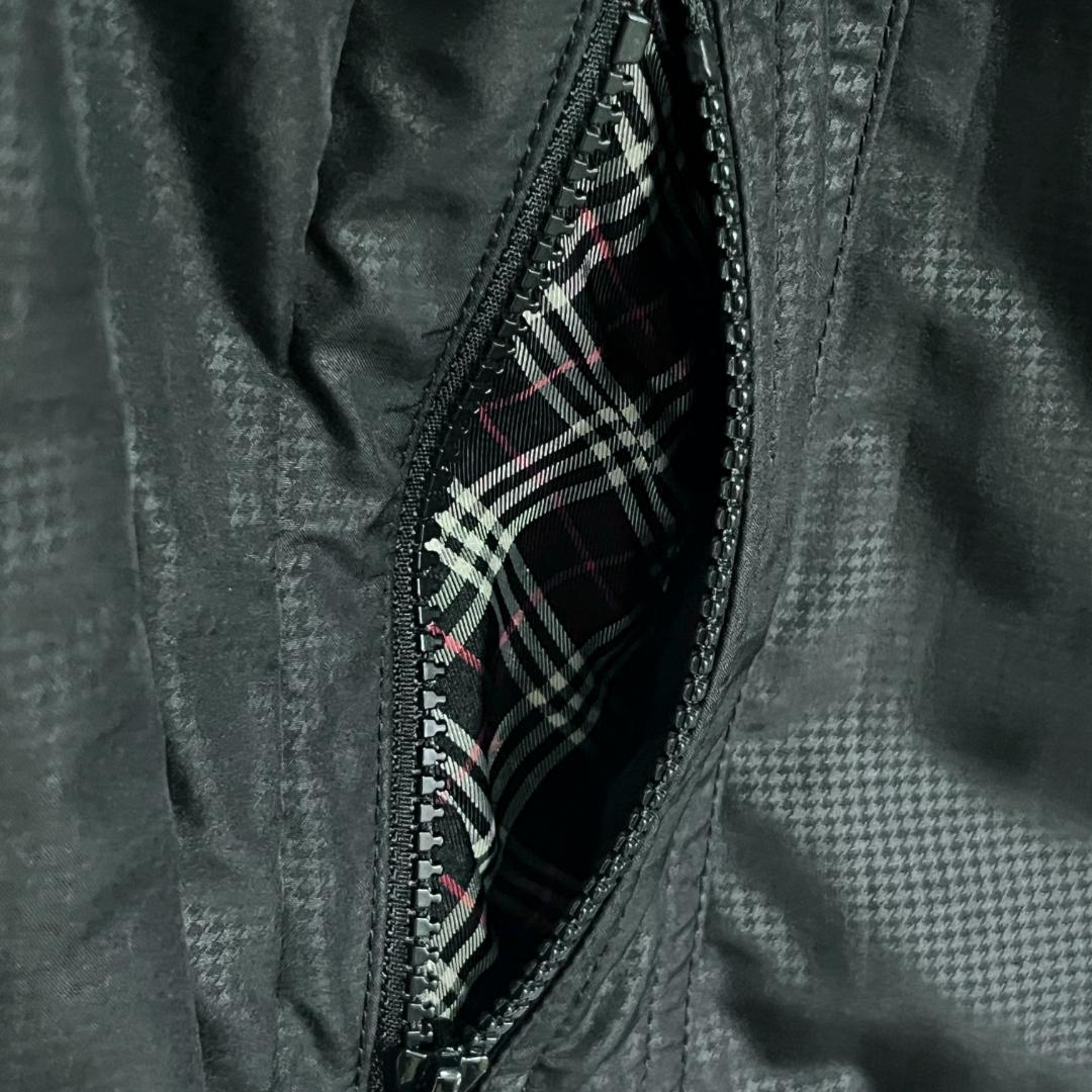 バーバリー ブラックナイロンジャケット L BURBERRY
