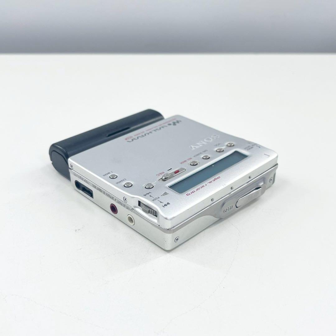 SONY MZ-R900 MDウォークマン 再生確認済み 動作品 単三電池使用可