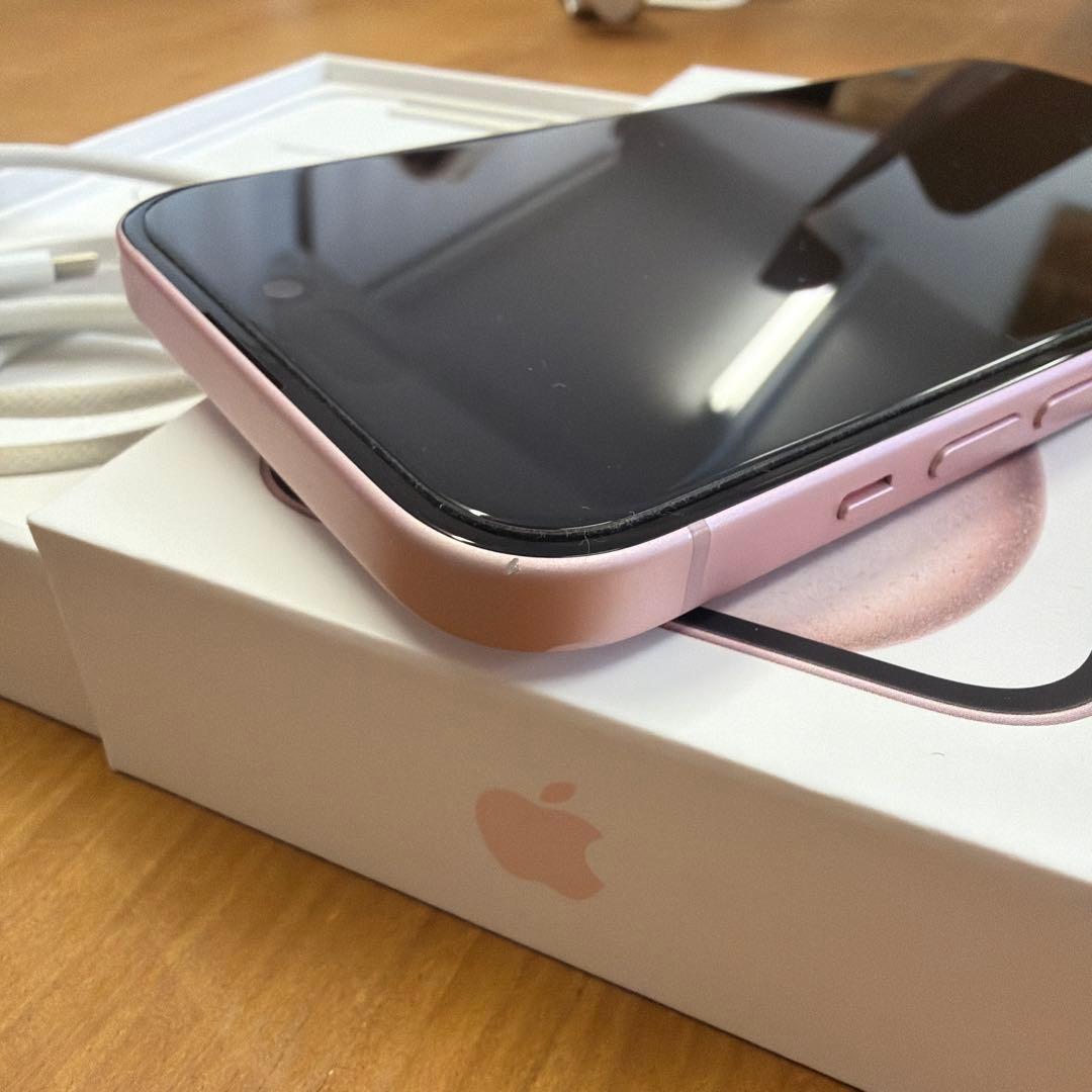 iPhone 15 ピンク 本体 128GB SIMフリー