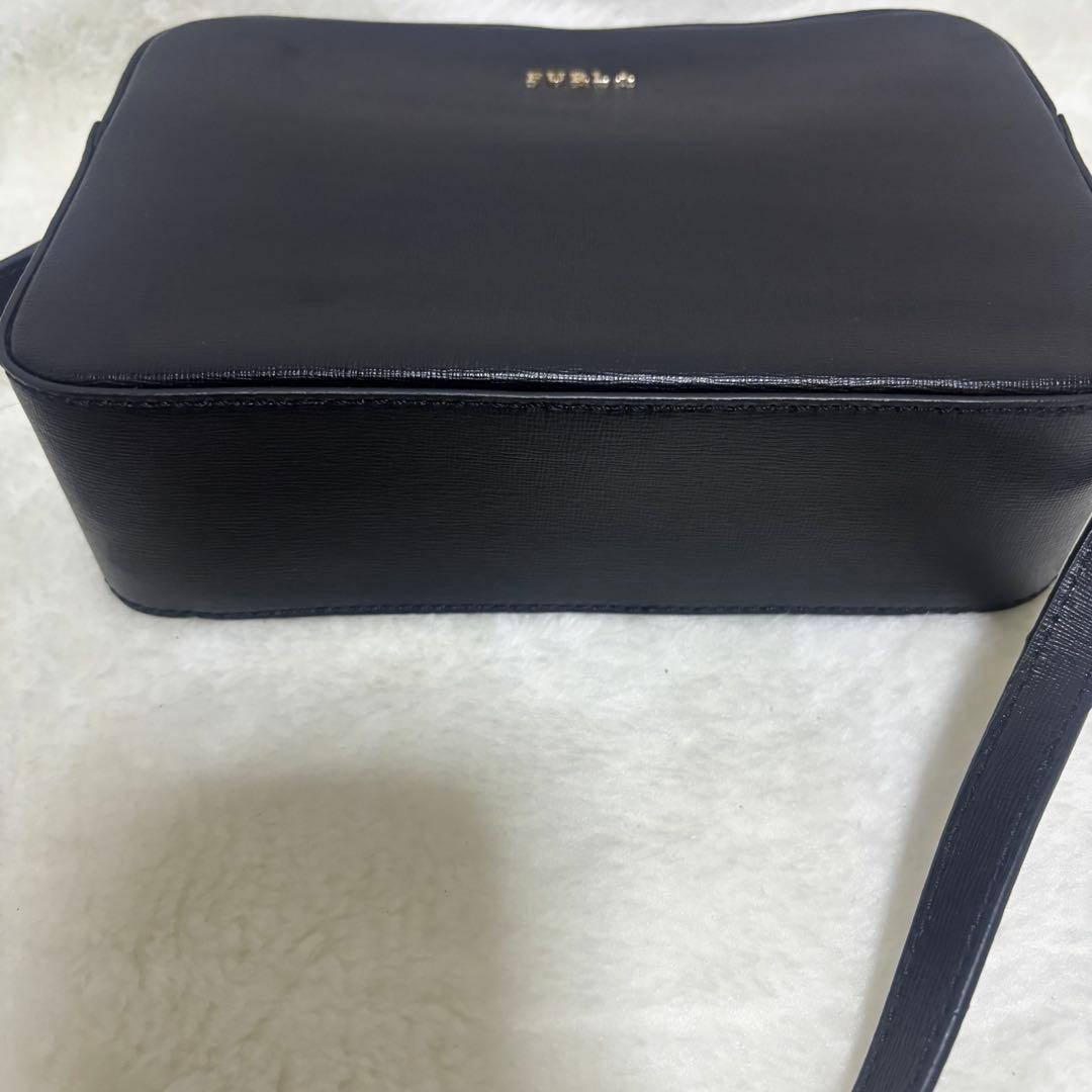 FURLA LILLI フルラ リリー ショルダーバッグ カメラバッグ ブラック