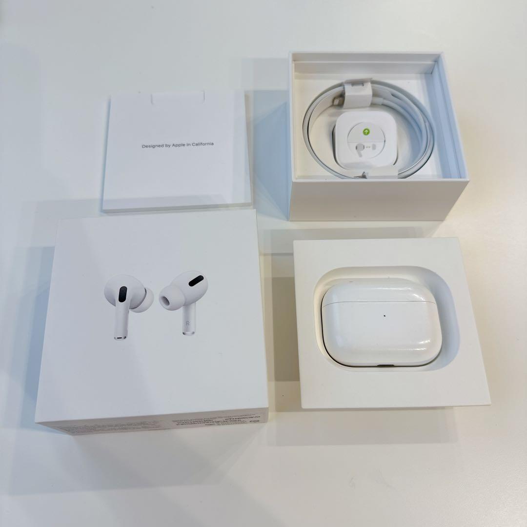 【Apple】AirPods Pro 本体 充電ケース付き