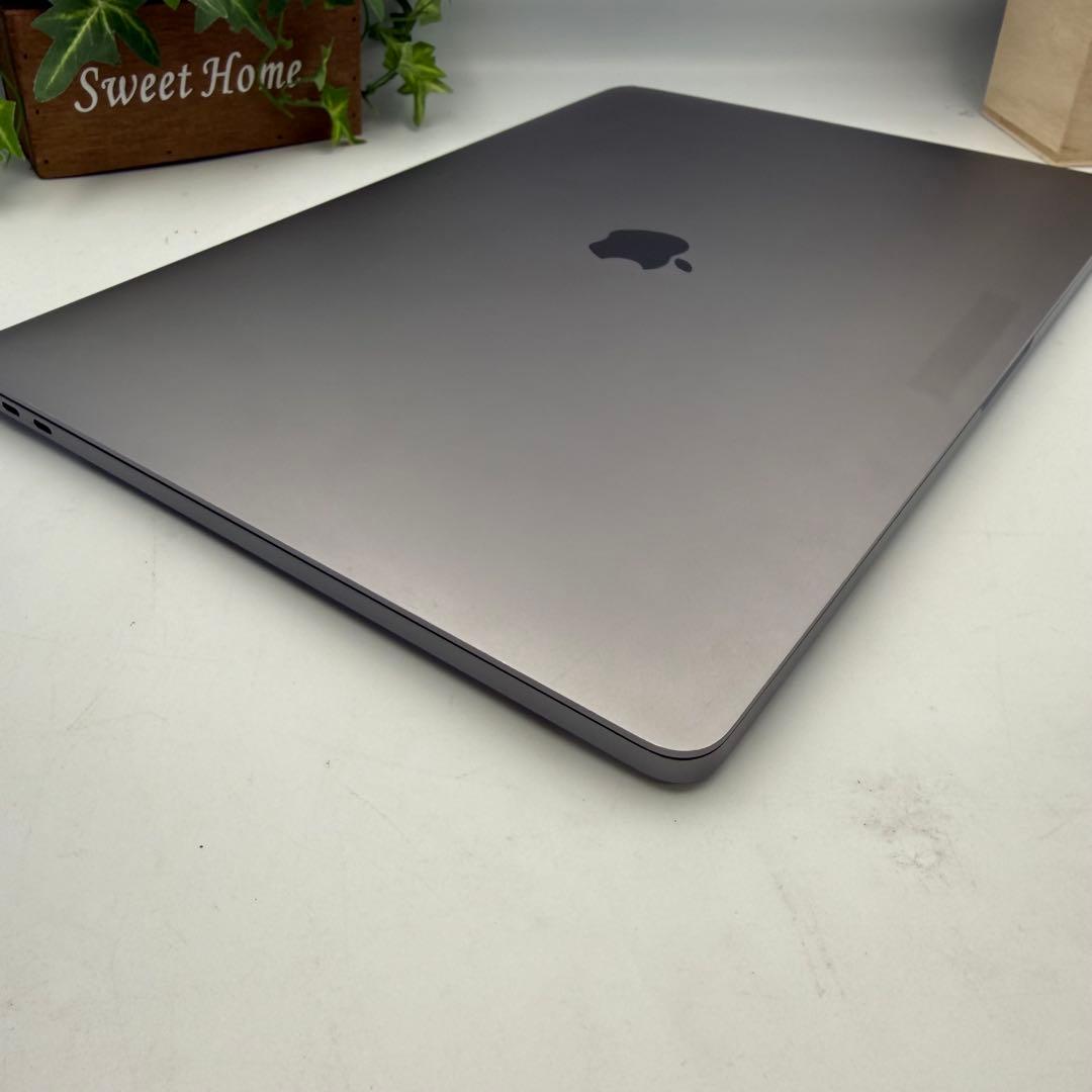 MacBook Pro 16インチ 2019 Ci9/32GB/1TB GPU