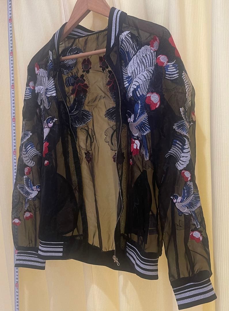 Ochirly(L)透けるスカジャンTATOO柄,春夏軽い,未使用に近い男女兼用