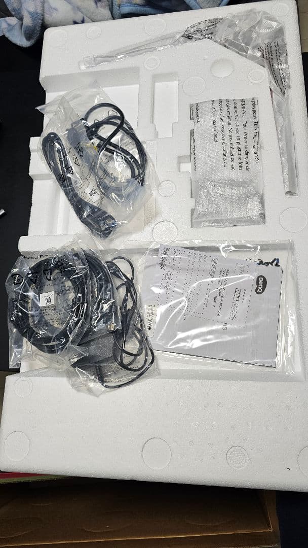 【美品】ゲーミングモニター 27インチ MOBIUZ EX2710Q