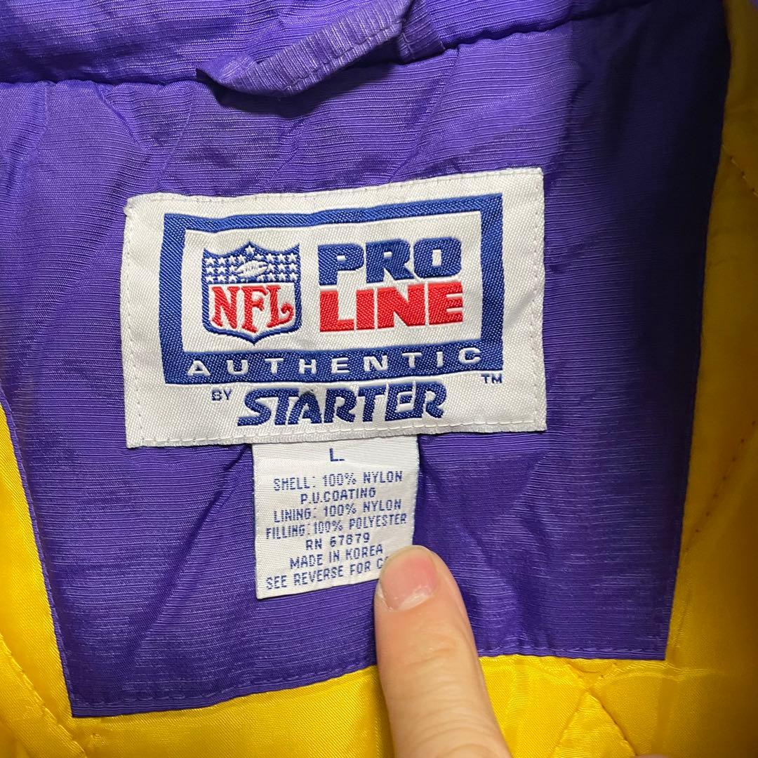 NFL VIKINGS ハーフジップ　ジャンパー　冬物　刺繍　パープル　古着　L