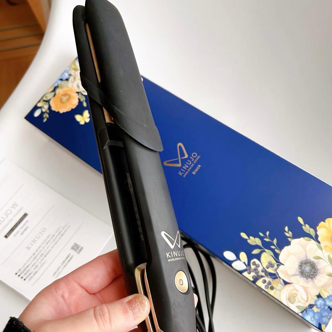 KINUJO ストレートヘアアイロン ブラック 絹女 美品　DS２００－ＢＫ