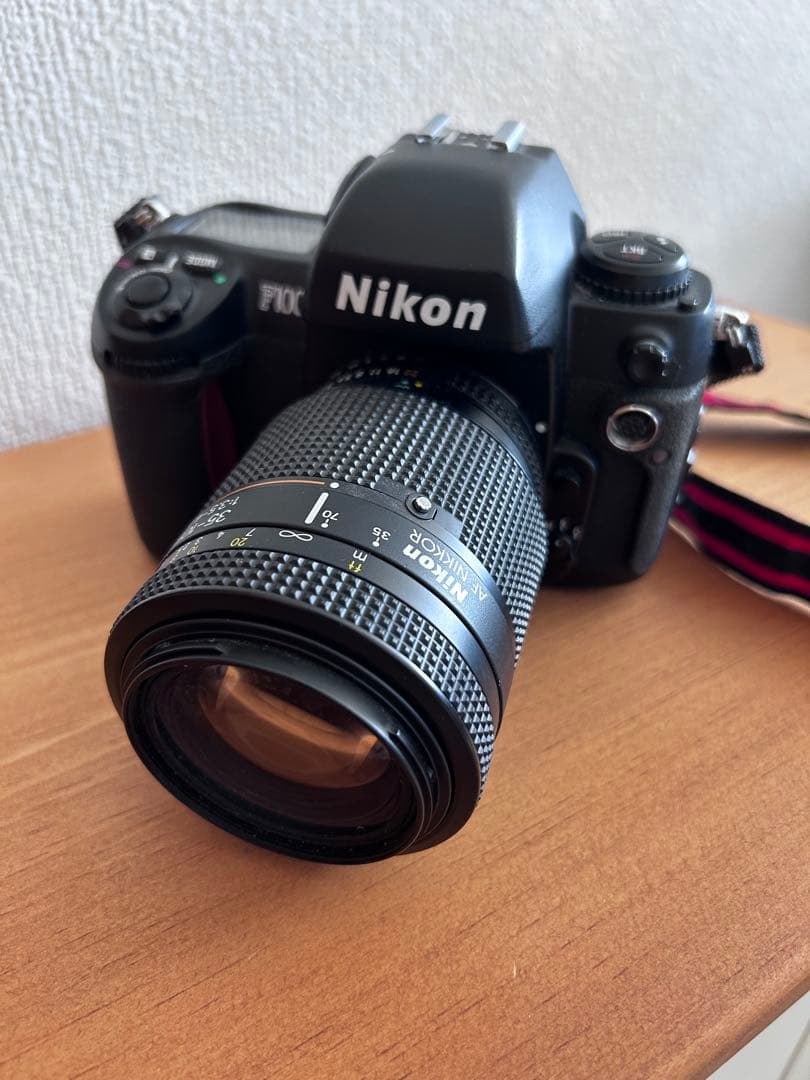 Nikon F100 ジャンクAF Nikkor 35-105mm レンズ付