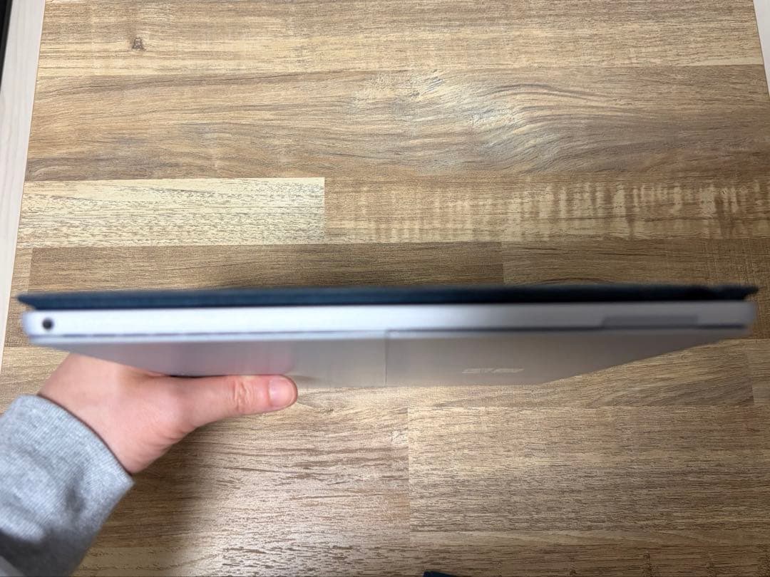 【バッテリー96%】Surface Pro 5 i5/256GB フルセット