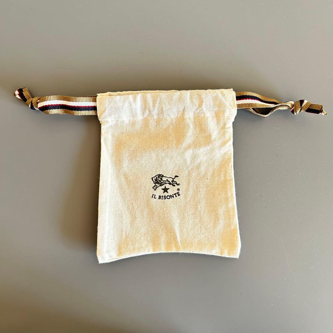 IL BISONTE グリーンレザーキーホルダー