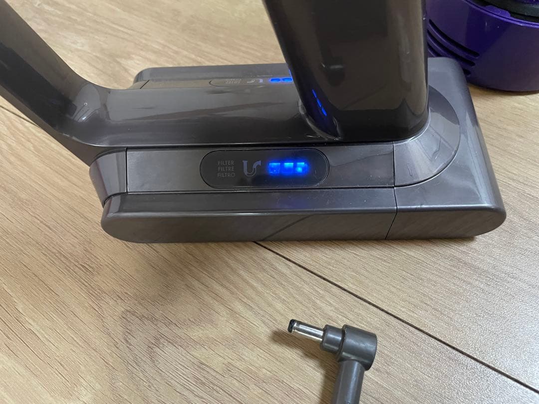 ダイソン(A)V10 SV12 ２本のパイプ ２ヘッドから選択　交換フィルター付