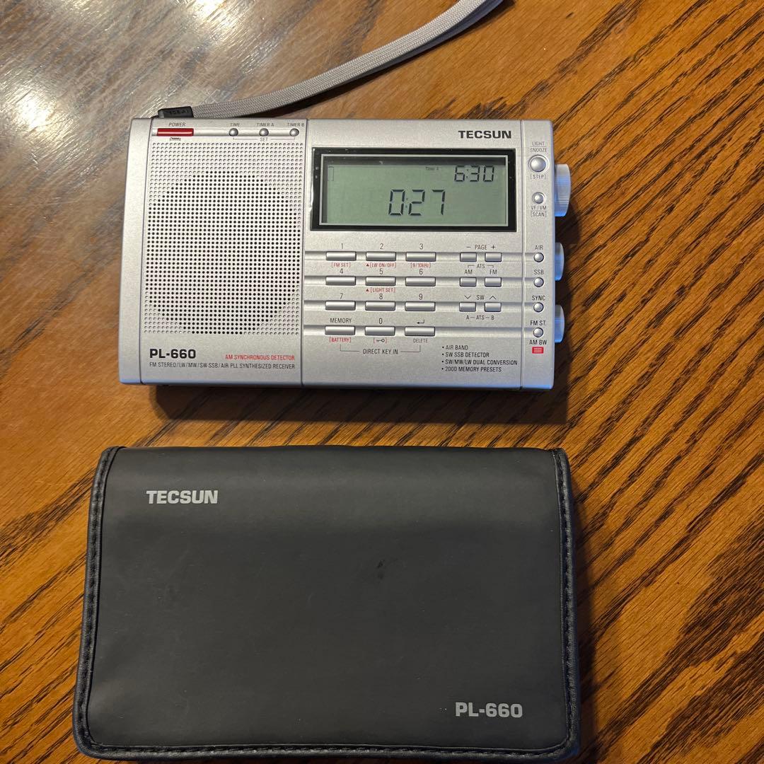 TECSUN PL-660 ラジオ