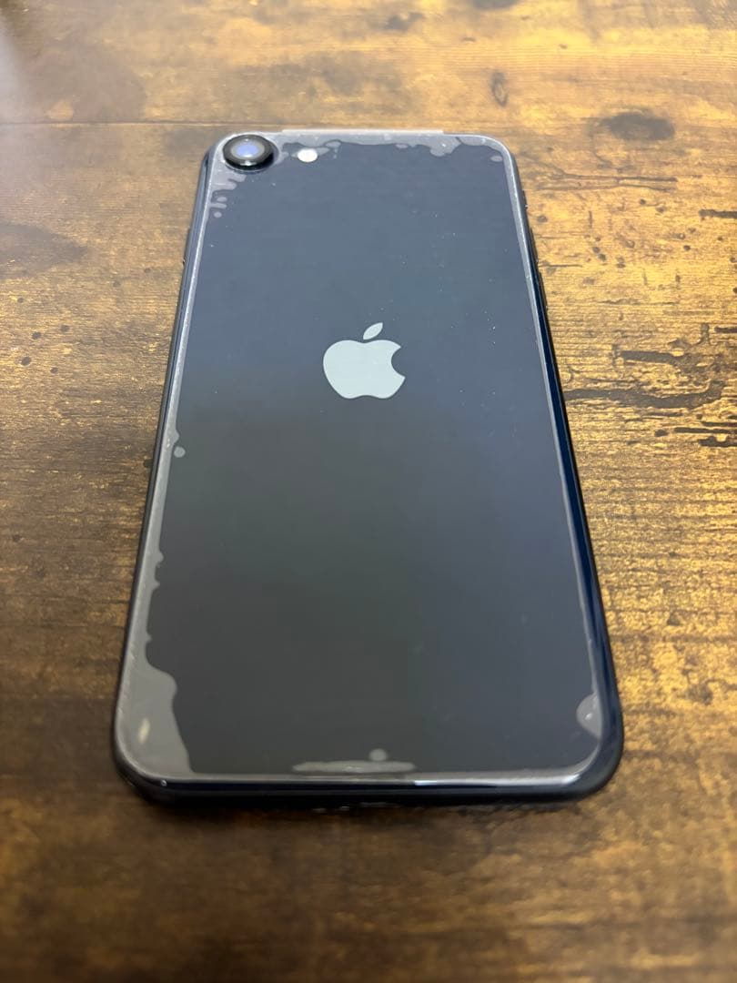 [美品] iPhoneSE 第三世代 256GB ミッドナイト