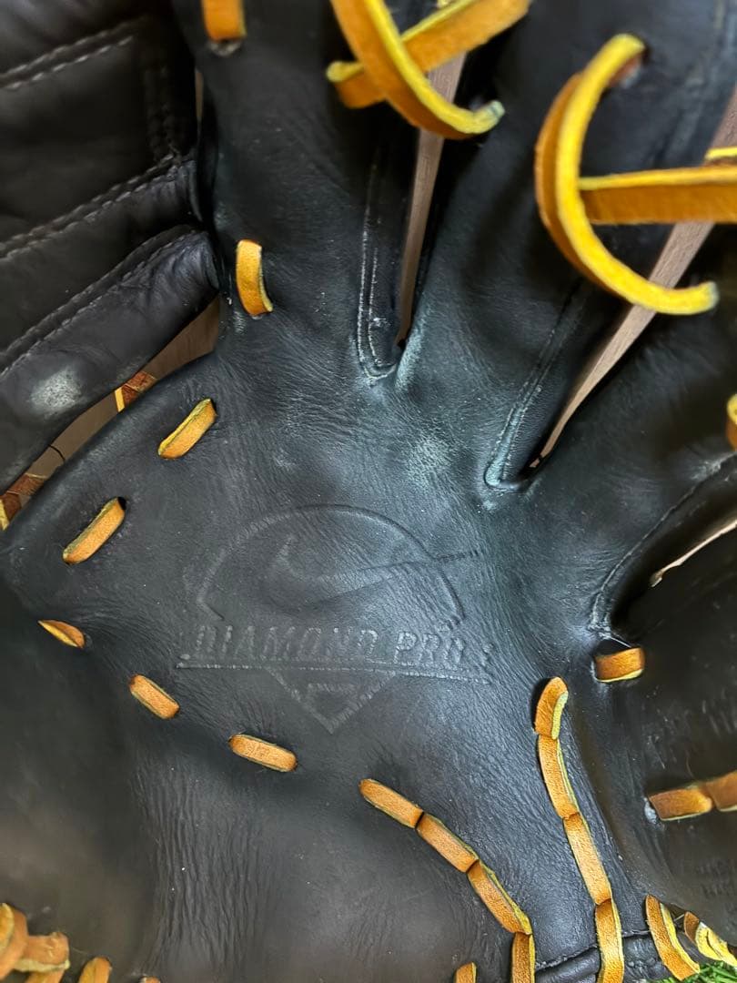 ぱおすNIKE一般軟式用内野手グラブ　全紐交換＋湯もみ型つけ済み