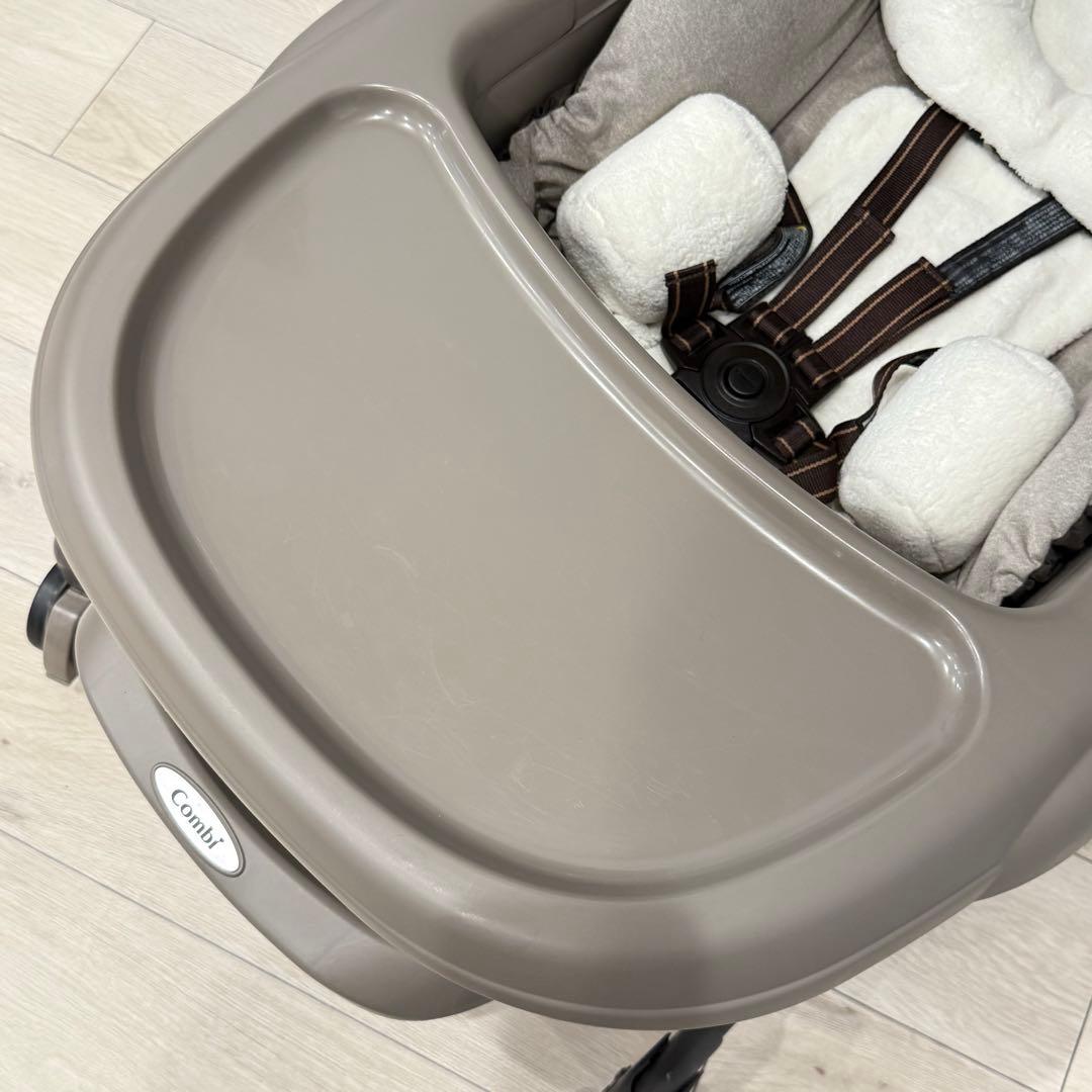 Combi コンビ ネムリラ AUTO SWING BEDi ベージュ