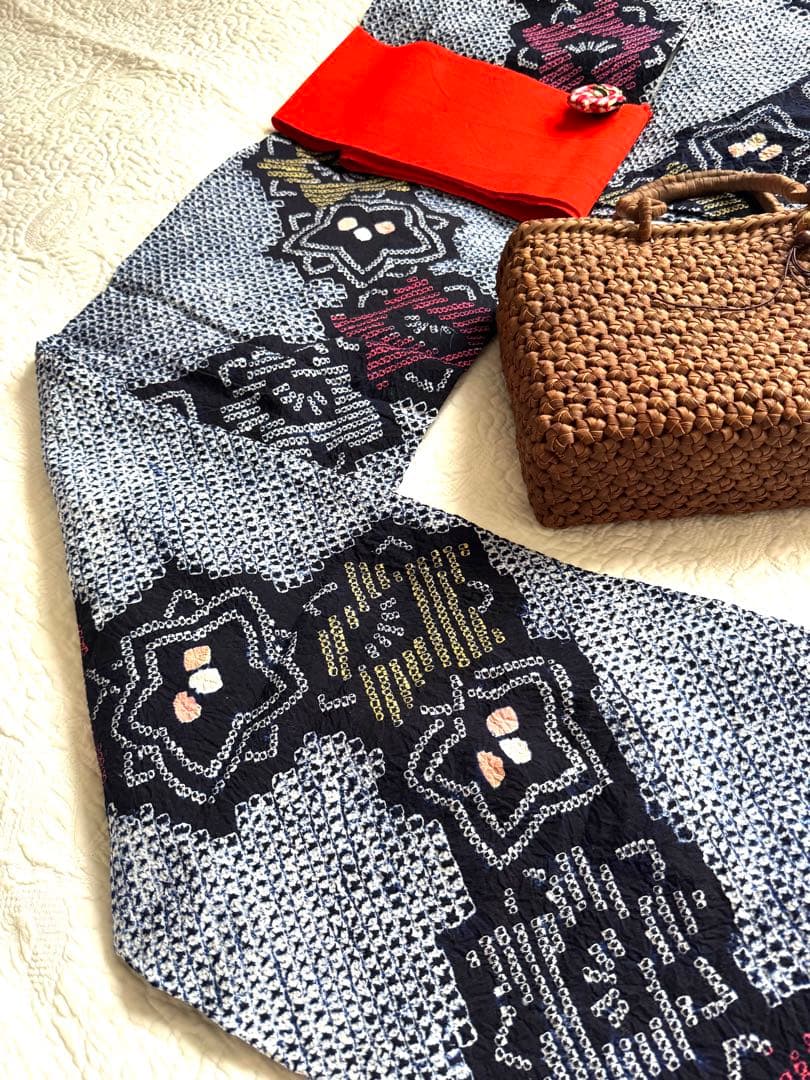 粋な大人の浴衣◆有松絞り 精巧な桔梗紋繋ぎ