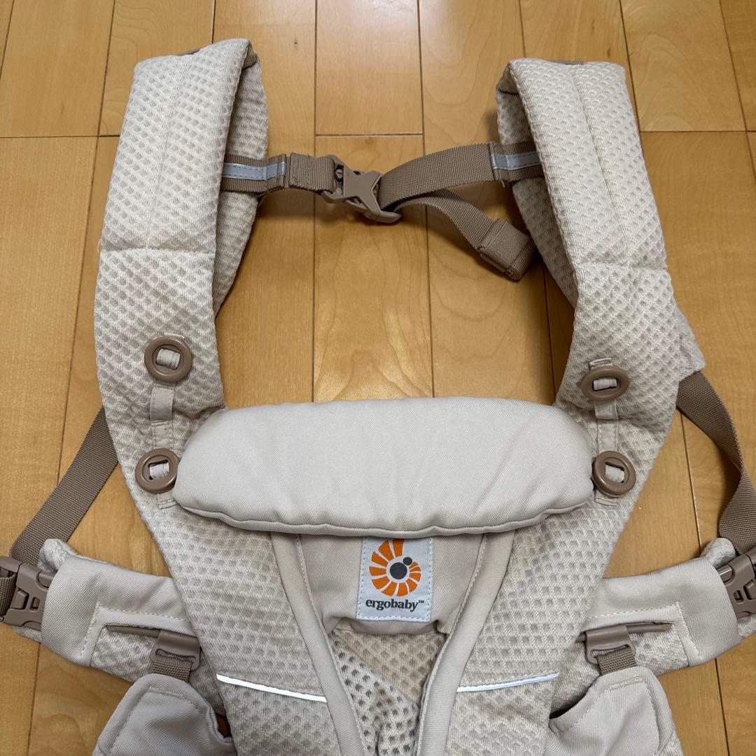 エルゴベビー　ナチュラルベージュ　抱っこ紐
