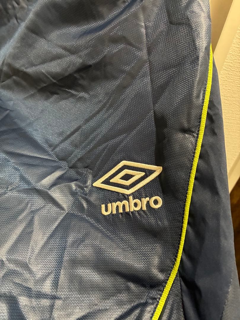 UMBRO インシュレーションピステ ウィンドブレーカー O 上下 セットアップ