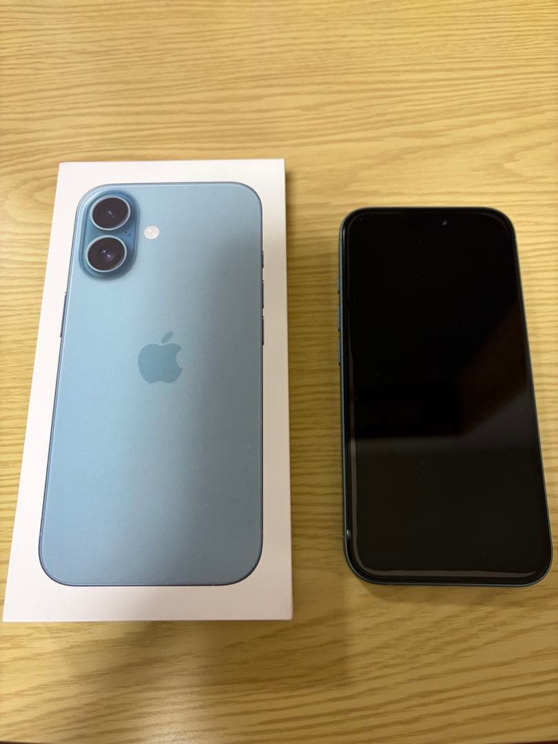 【美品】iPhone16 256GB ティール